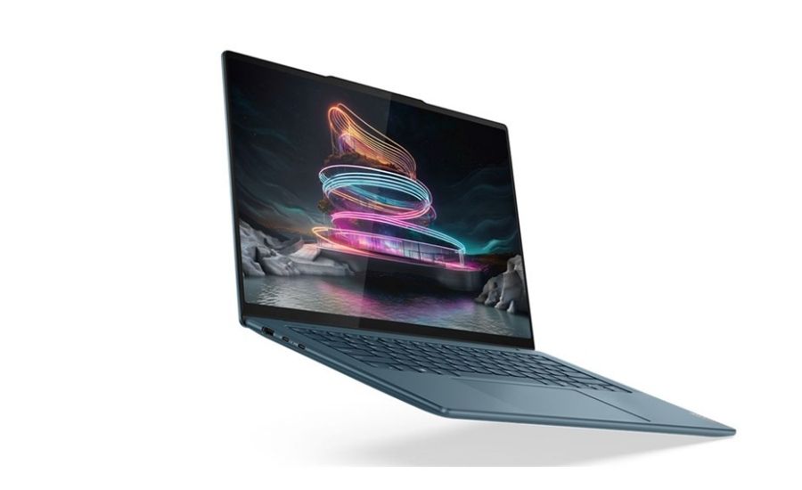 Màn hình laptop Lenovo Yoga Pro 7 14IMH9 83E2005DVN hiển thị một cảnh render 3D phức tạp hoặc một cảnh game đồ họa cao, minh họa sức mạnh RTX 4050.